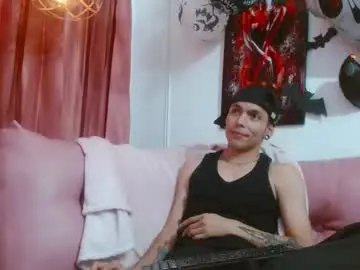 Chaturbate Live Sex of criiscs