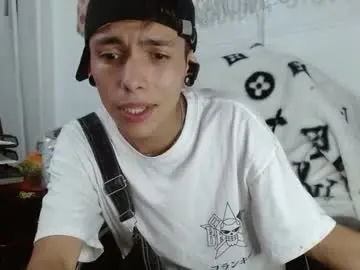 Chaturbate Free Porn Cam of criiscs