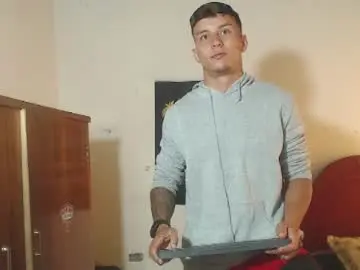 Chaturbate Sex Chat of daylon_brown_