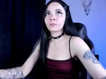 Chaturbate Live Sex Cam of emilyrymer