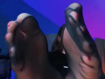 Chaturbate Live Sex of footfetish_baby