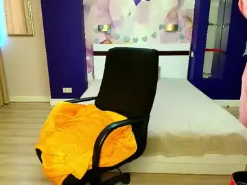 Chaturbate Watch Live Sex Cams of miss_kiten