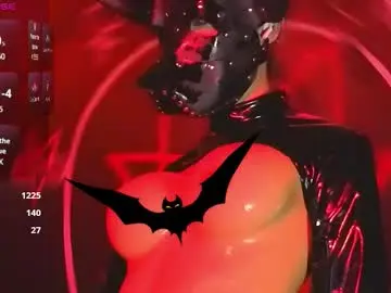 Chaturbate Live Sex Cam of victoriavampire666