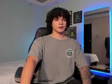 Chaturbate Free Porn Cam of ian_versace