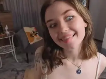 Chaturbate Live Sex Cam of sassybloomx