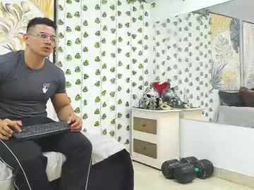 Chaturbate Adult Video Chat of choreythaiylor