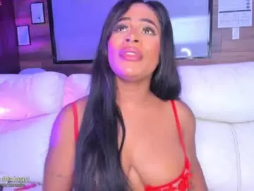 Chaturbate Live Porn of dakotadesire_10