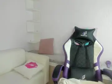 Chaturbate Watch Live Sex Cams of ella_starrr_