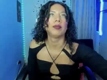 Chaturbate Live Sex Cam of angel_love_b