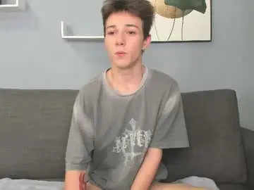 Chaturbate Free Porn Cam of twinkguy_slim