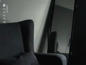 Chaturbate Best live sex cam show of lipswithsmileonthem