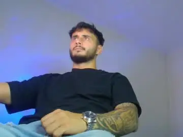 Chaturbate Live Sex Cam of xandercagex