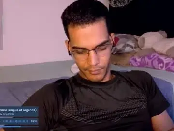 Chaturbate Adult Video Chat of pikashuu7u7