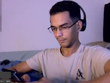 Chaturbate Best Webcam of pikashuu7u7