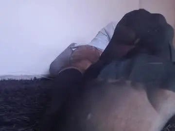 Chaturbate Sex Cam of tommy_c0rtez