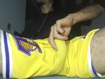 Chaturbate Nude Webcam of tommy_c0rtez