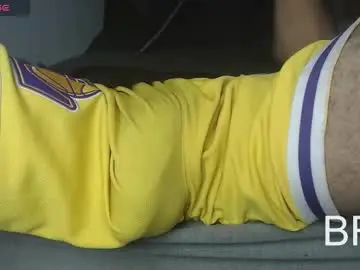 Chaturbate Sex Cam of tommy_c0rtez