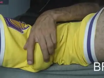 Chaturbate Sex Cam of tommy_c0rtez