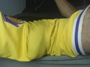 Chaturbate Free Porn Cam of tommy_c0rtez