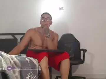 Chaturbate Watch Live Sex Cams of alejandrocock23