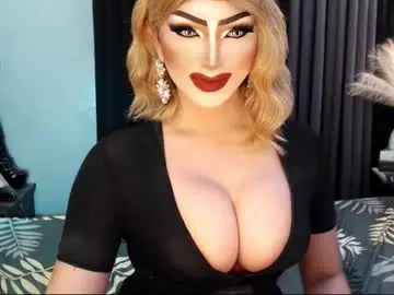 Chaturbate Live Sex Cam of misschannel4sub