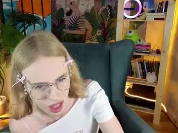 Chaturbate Free Live Porn of mrs_mills