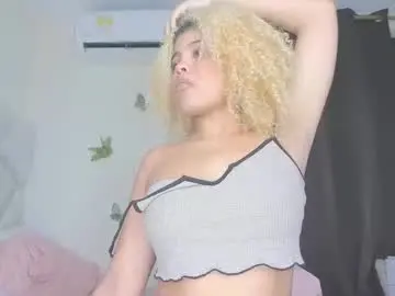 Chaturbate Best live sex cam show of sofiacastillo01