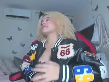 Chaturbate Live Porn of sofiacastillo01