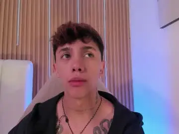 Chaturbate Nude Webcam of timothy_ross