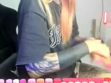 Chaturbate Adult Video Chat of _feralberry__