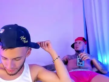 Chaturbate Free Porn Cam of barrymichaels