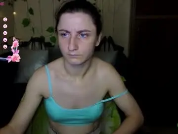 Chaturbate Live Sex of muse_kitty_jenia