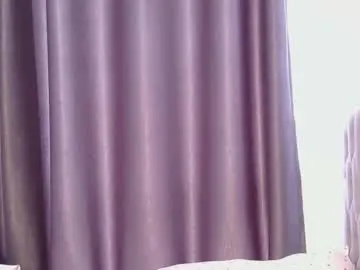 Chaturbate Live Sex Cam of naylah18