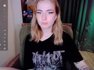 Chaturbate Adult Video Chat of shyfoxxxy