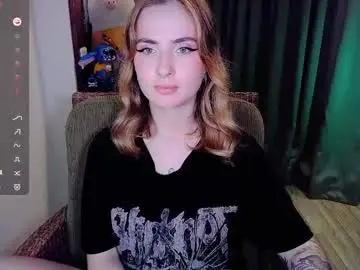 Chaturbate Nude Webcam of shyfoxxxy