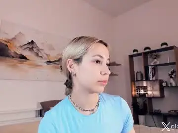 Chaturbate Live Sex of _golden_moon_