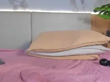 Chaturbate Best live sex cam show of celeste_evanzz