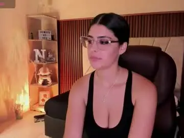 Chaturbate Watch Live Sex Cams of _niah_