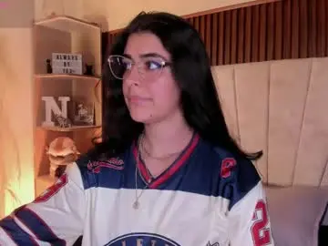 Chaturbate Adult Video Chat of _niah_