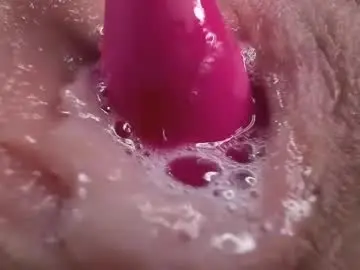 Chaturbate Live Sex Cam of courtney_luv