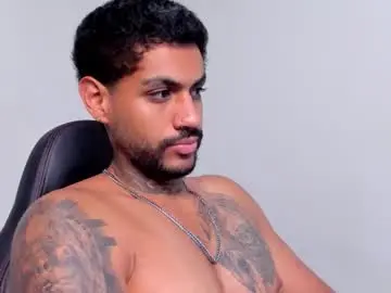 Chaturbate Sex Cam of luigi1_