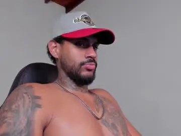 Chaturbate Nude Webcam of luigi1_