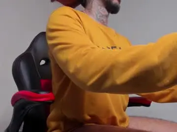 Chaturbate Best live sex cam show of luigi1_