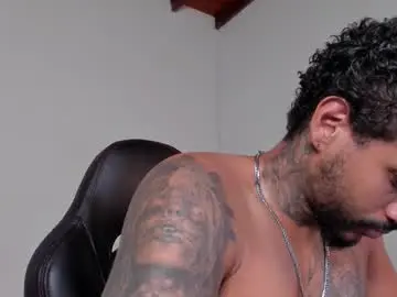 Chaturbate Sex Cam of luigi1_