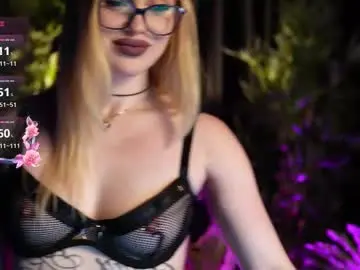 Chaturbate Live Sex Cam of annyrosess