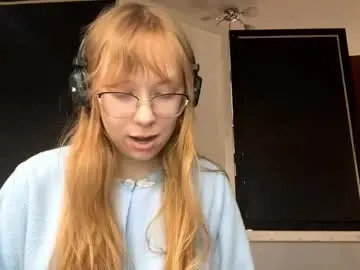 Chaturbate Live Sex Cam of alanehadaller