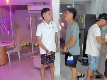 Chaturbate Free Porn Cam of boysdeluxemilitary
