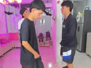 Chaturbate Free Live Porn of boysdeluxemilitary