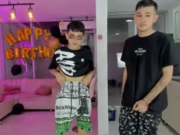 Chaturbate Free Live Porn of boysdeluxemilitary