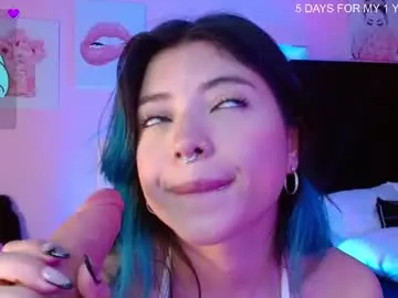 Chaturbate Live Sex Cam of kato_klum